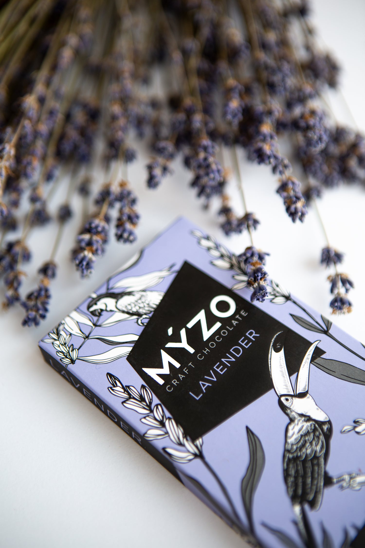 Шоколад Myzo 70% темний лавандовий і клаптик лаванди